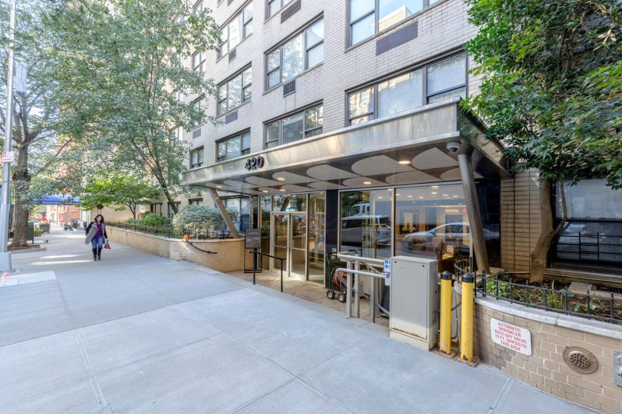 뉴욕 Ues 1Br Wdoorman 15M Nr Central Park Nyc-198 아파트 외부 사진